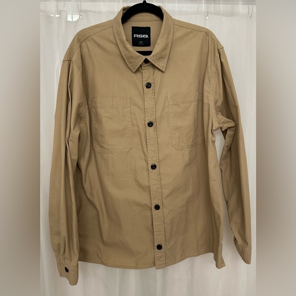 Men’s RSQ SZ L Tan Button Down Long Sleeved Shirt Gently Worn - Picture 2 of 9